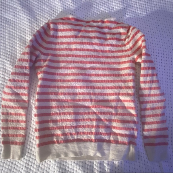 Vineyard Vines Girls Size Small Merino Wool Sweater Striped Embroidered Flower - Picture 3 of 3